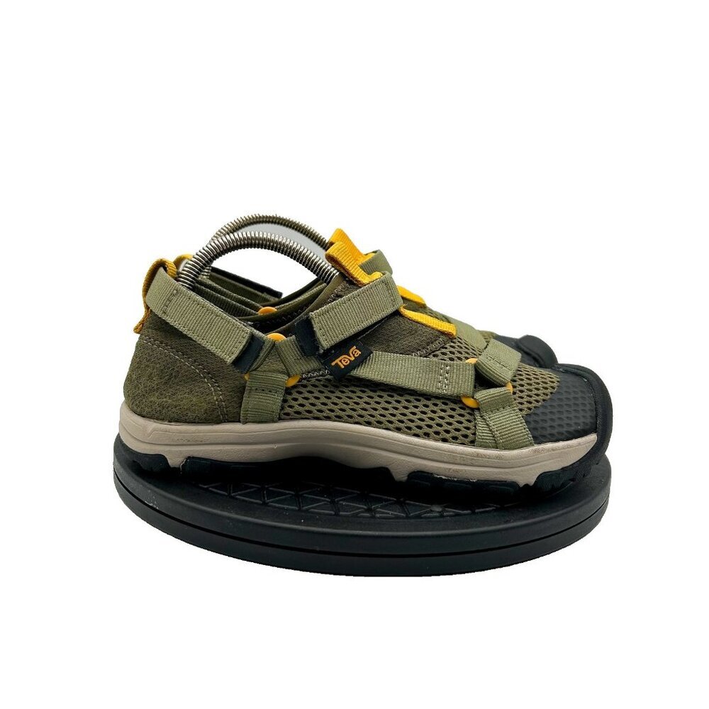 TEVA  Outflow Universal  Kids Water Shoe  Olive & Yellow Hard Rubber Toe Size 2